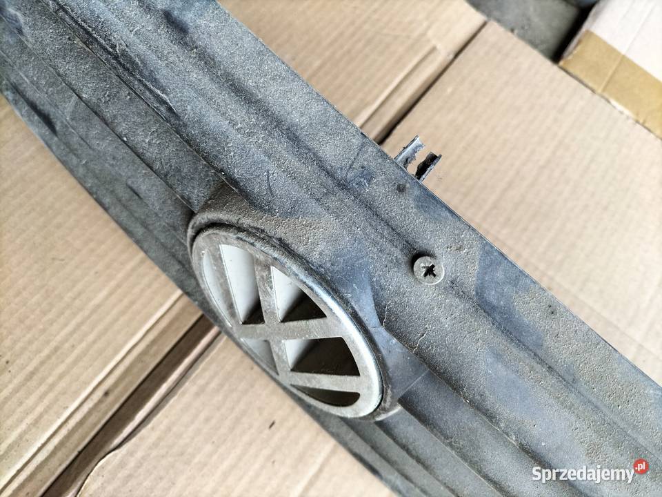 VW POLO 6N ATRAPA ATRAPKA ZDERZKA GRILL Motoryzacja sprzedam