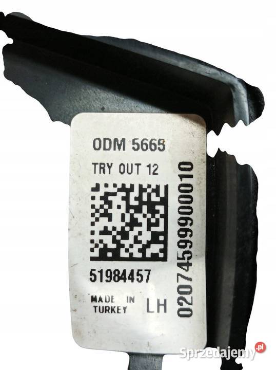 LAMPA TYŁ W KLAPĘ LEWA SEDAN 51984457 Fiat Tipo