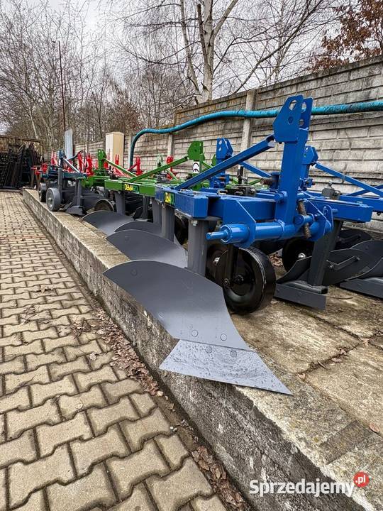 Pług dwuskibowy do mini traktorków Osprzęt roboczy