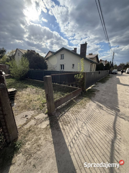 Sprzedam dom 58m2 na działce 521 m2 na początku bliźniak Marki