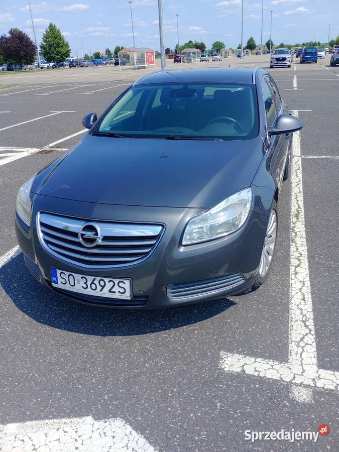 Opel Insignia 18gaznowy silnik centralny zamek Kamienica Polska sprzedam