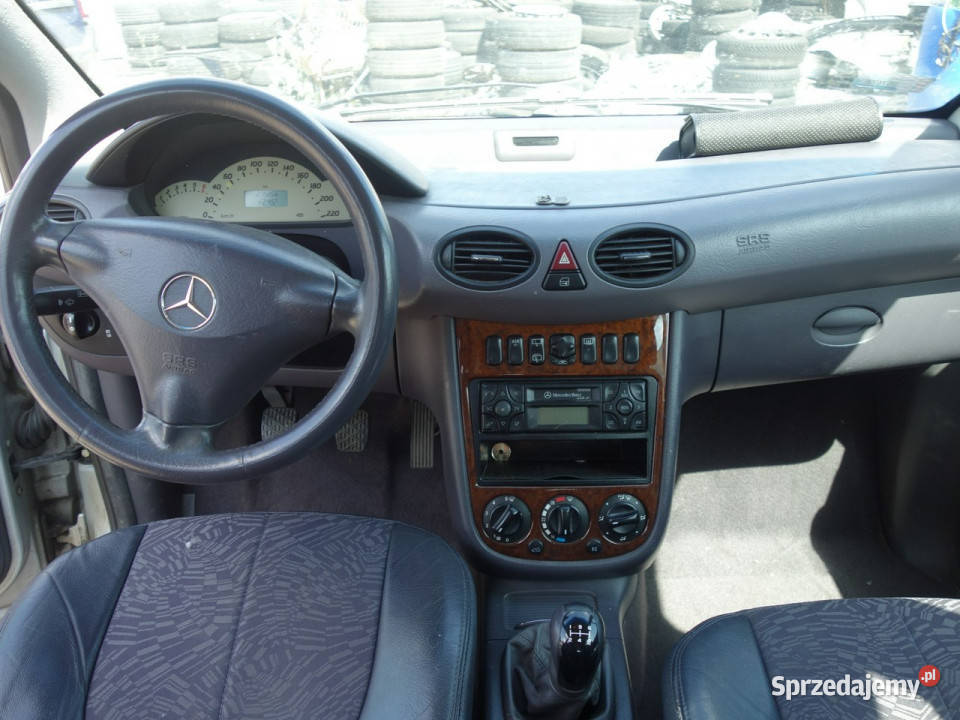 Mercedes A 190 MERCEDESBENZ A190 W168 19972004 klimatyzacja Słupsk