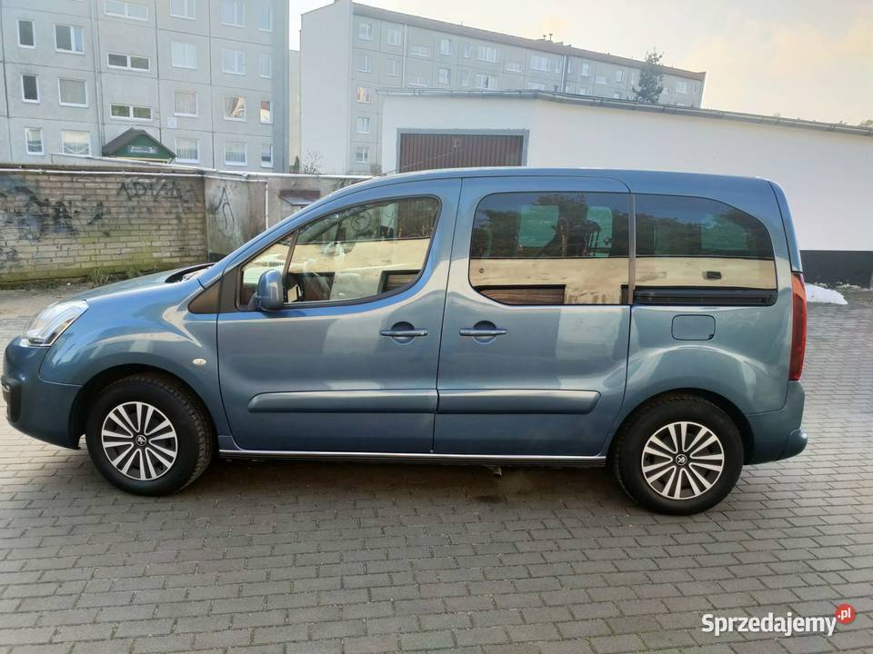 Peugeot Partner 12 Benzyna 115 2018r do przewozu Gdynia
