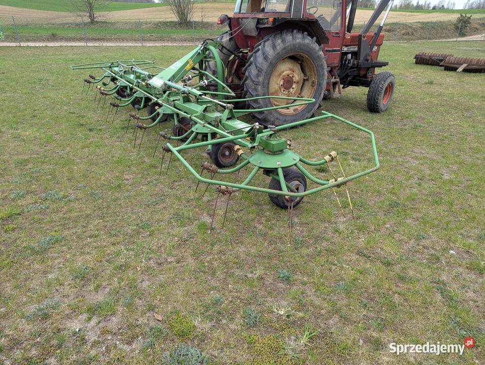 Przetrząsarka Kuhn GF 5000 Krone Claas Deutz nieuszkodzony Stężyca