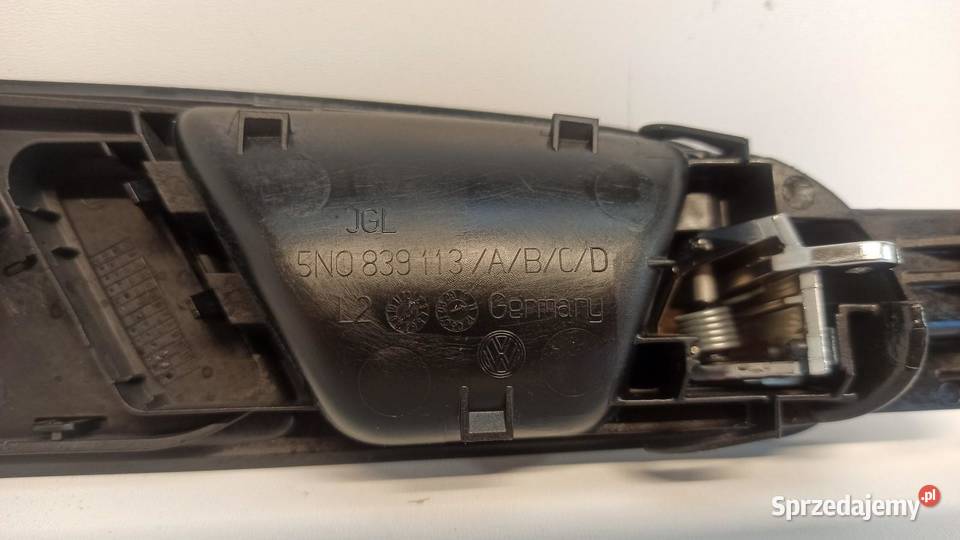 VW TIGUAN KLAMKA LEWA TYŁ Z GŁOŚNIKIEM 5N0839113 sprzedam