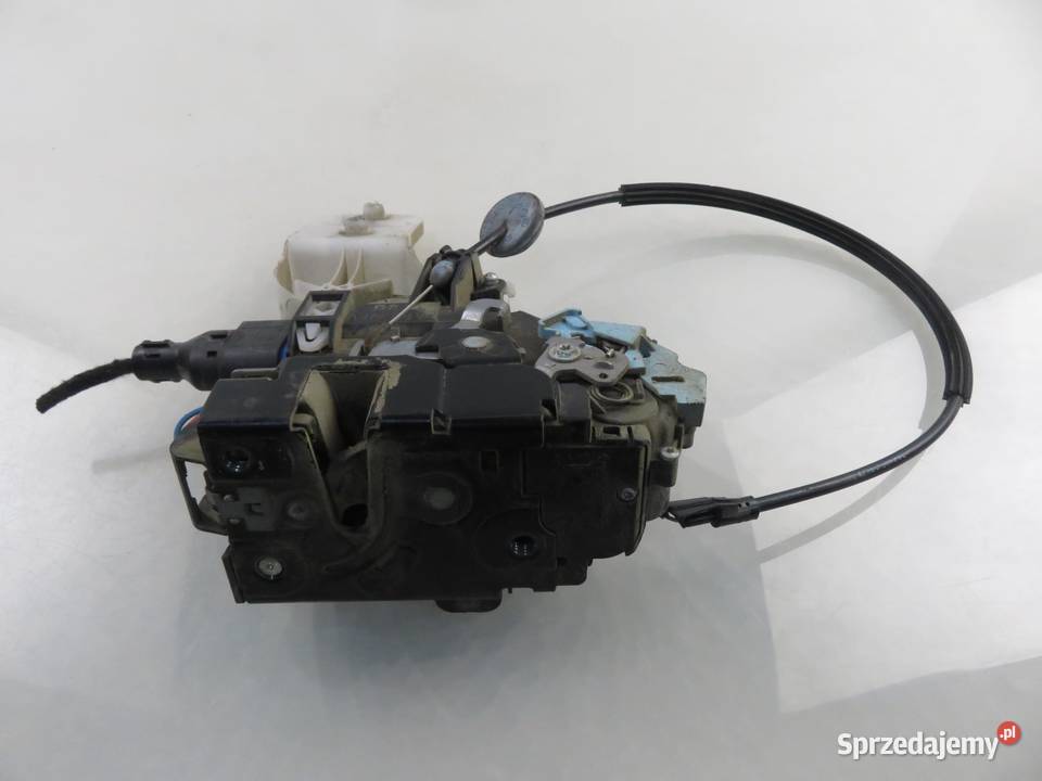 ZAMEK PRAWY PRZEDNI VW CADDY III 3D1837016AC Zamki, wkładki i kluczyki