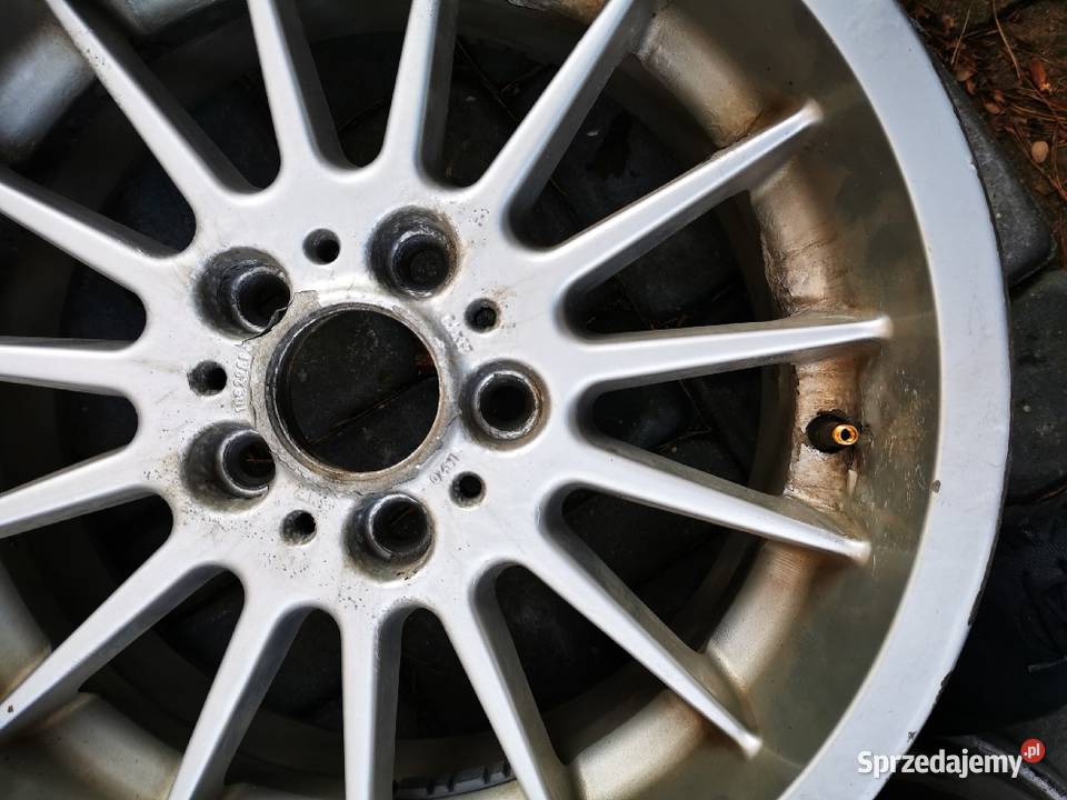 BMW Styling 32 17 x 8J IS 20 ET z E39 Izabelin B