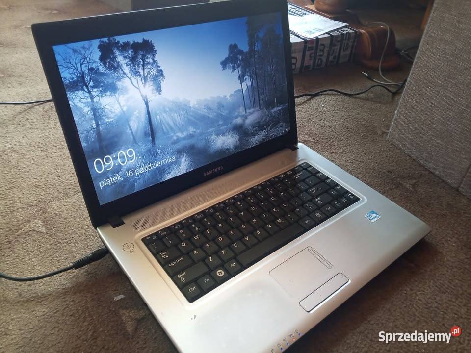 Laptop Samsung 156 do internetu z DVD i SSD Inowrocław
