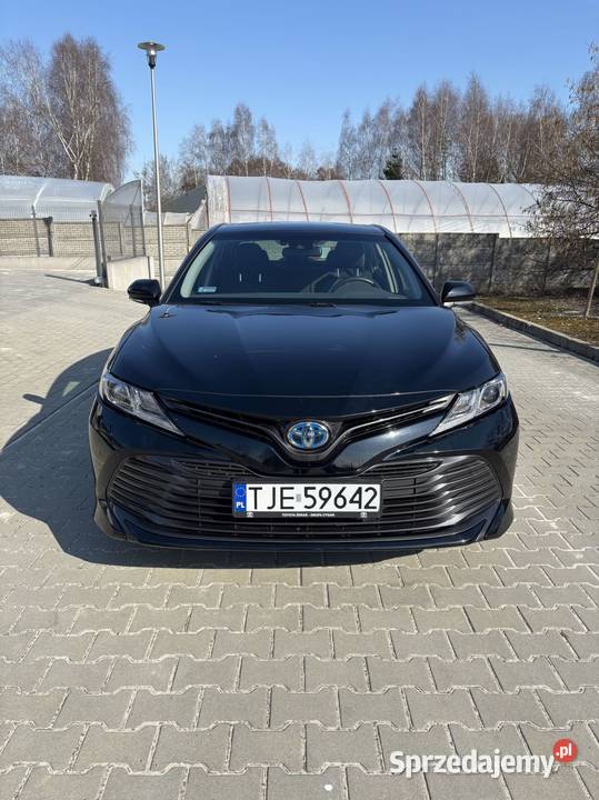 Toyota Camry 25 Hybryda 218 2019r salon Polska
