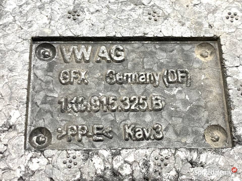 PODSTAWA AKUMULATORA VW PASSAT B7 1K0915325B 20 Układ elektryczny, zapłon podkarpackie