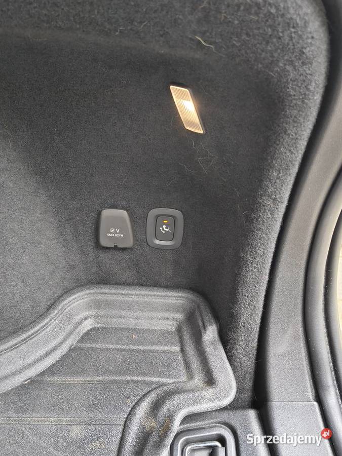 Volvo V60 2019 automat Gniezno