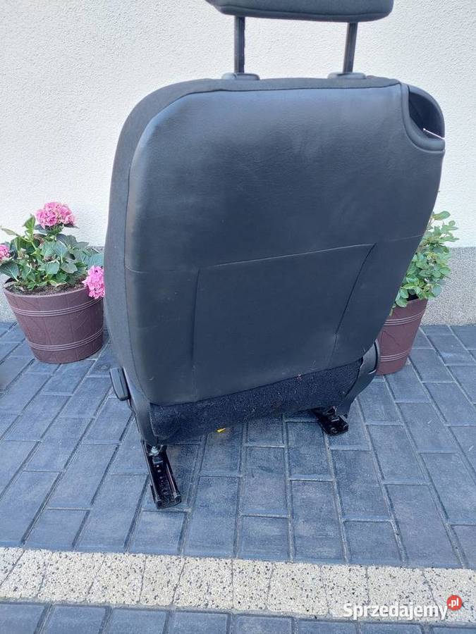 Fotel pasażera prawy przód Peugeot 207 3D Fotele i kanapy małopolskie sprzedam