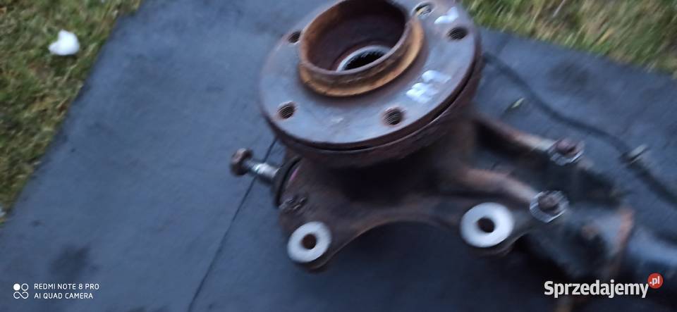 bmw e90 n52b25 xdrive piasta zwrotnica przod