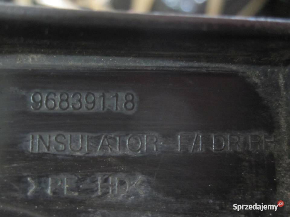 ORLANDO I 11r wygłuszenie błotnika prawe przód