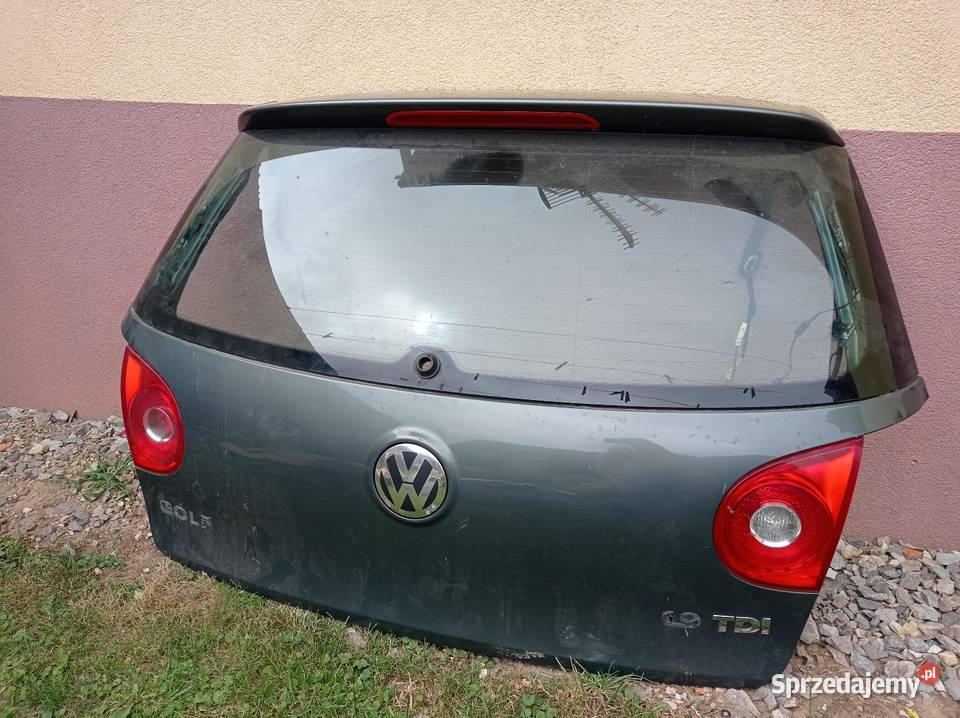 CZESCI GOLF 5 19 105 2005r