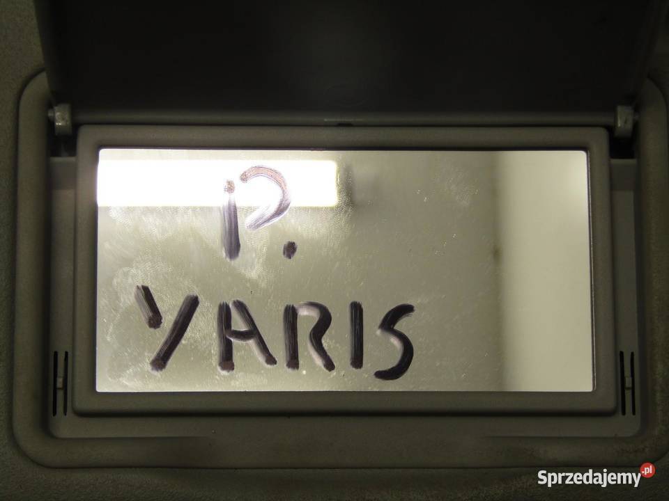 OSŁONA PRZECIWSŁONECZNA PRAWA PRAWE TOYOTA YARIS