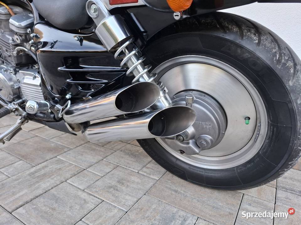 Honda vf 700 super magna 1987 okazja wał Kardana Chobrzany