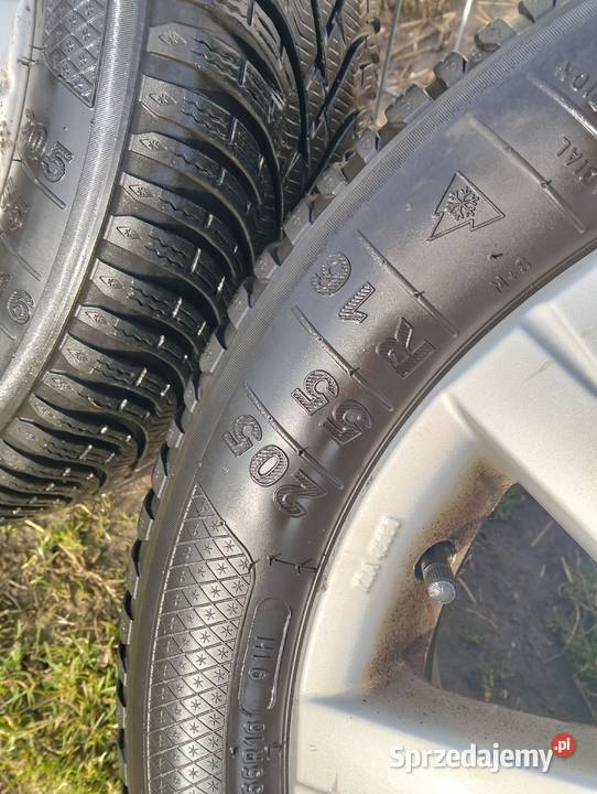 Koła 5x112 jeździły na passat B7 z oponami Iłża