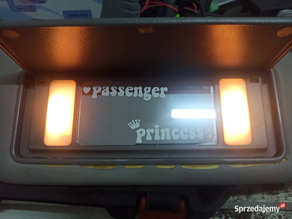 Podświetlany daszek przeciwsłoneczny audi 80 b4 osobowe