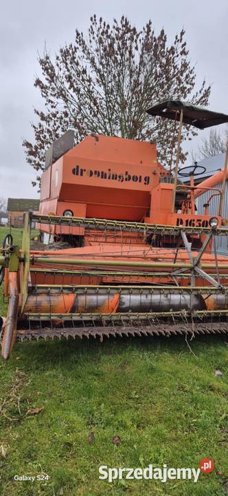 Kombajn dronningborg 1650 nieuszkodzony