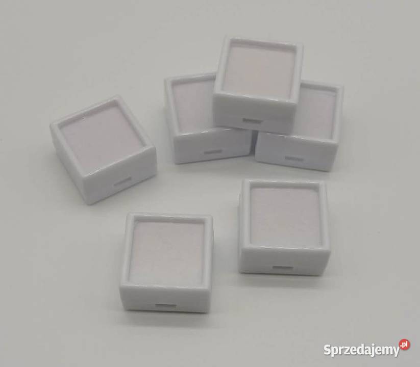 Białe pudełko ekspozytor na kamienie szlachetne Pozostałe Olsztyn