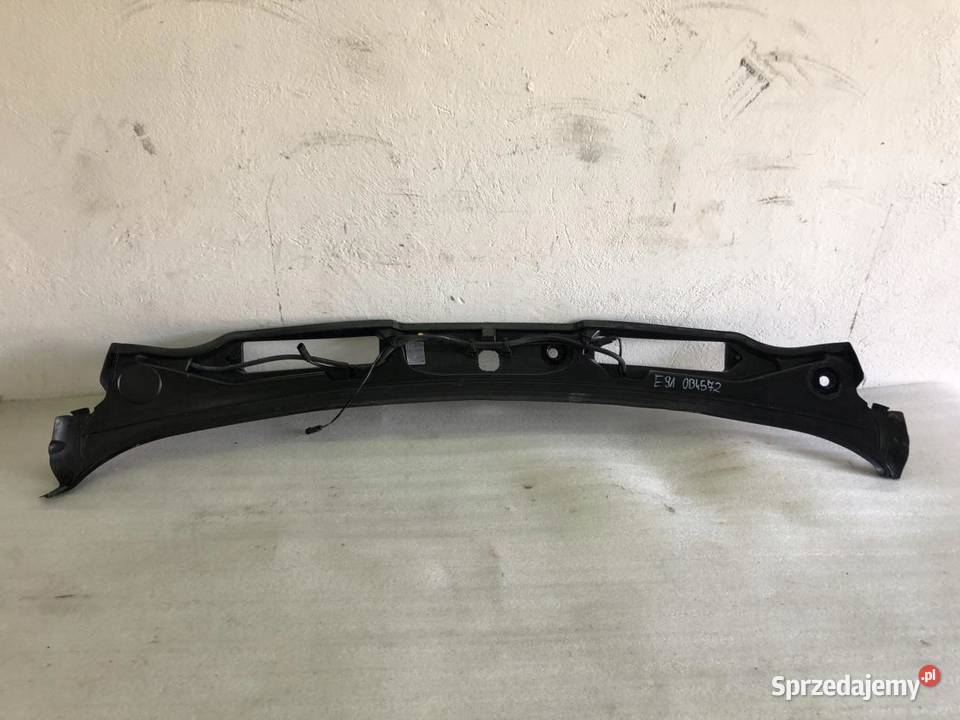 PODSZYBIE PLASTIKOWE 15677210 BMW E90 E91 wielkopolskie