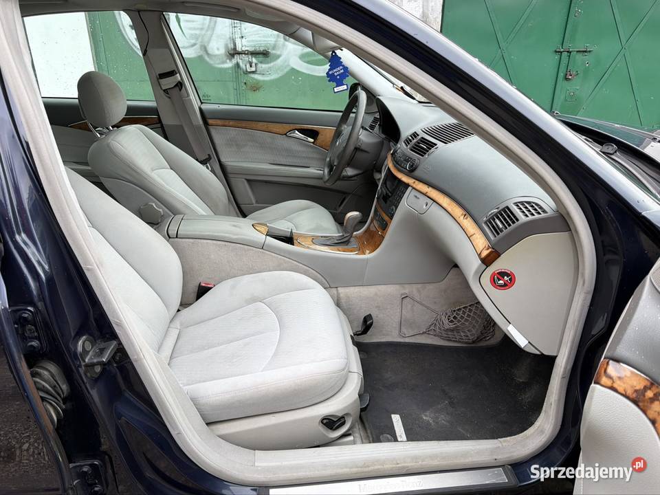 Mercedes E270 177 W211 2003r Bez Korozji Niski radio świętokrzyskie Kielce sprzedam