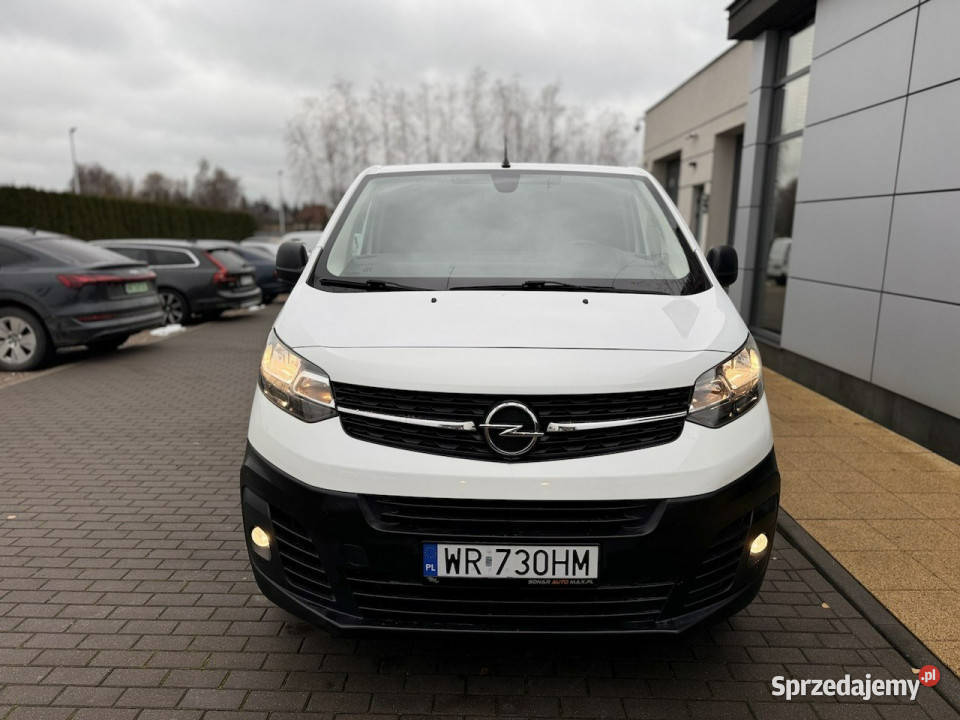 Opel Vivaro 20Cdti 122LongNowe oponyVat1 elektryczne szyby Opel Radom