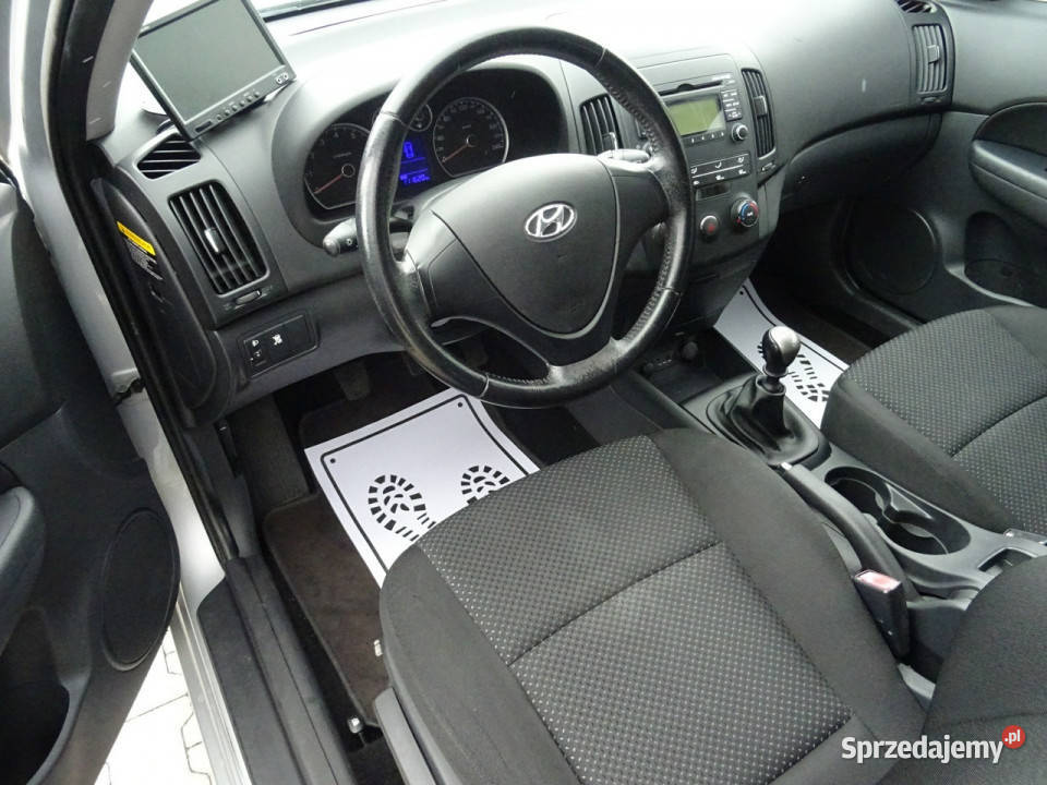 Hyundai i30 14 109ClassicNiski przebieg dobrze ABS łódzkie Łódź