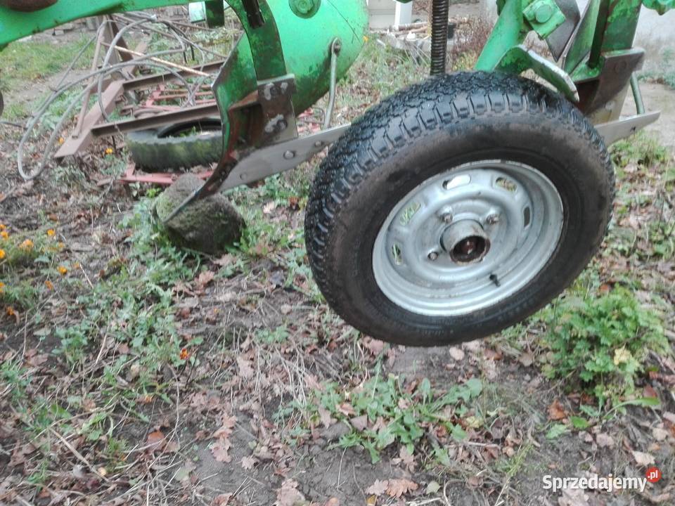 Pług PHX1434 3 skibowy czeski zagonowy