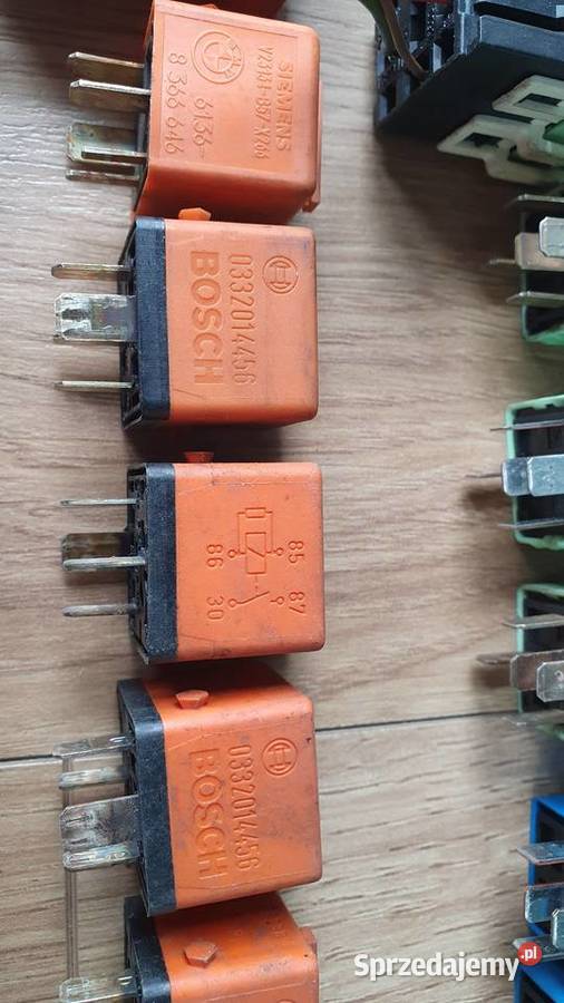 Przekaźniki Relais BMW e36 i inne Rok produkcji 1995 wielkopolskie Lusowo