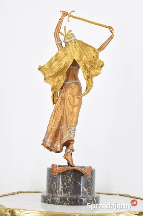 Orientalna Tancerka Kobieta z Mieczem Figura Kraków