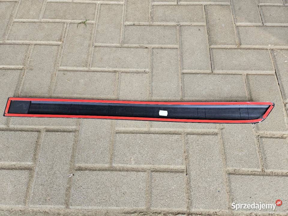 SKODA FABIA II 2 LISTWA DRZWI PRAWA TYŁ PRAWY