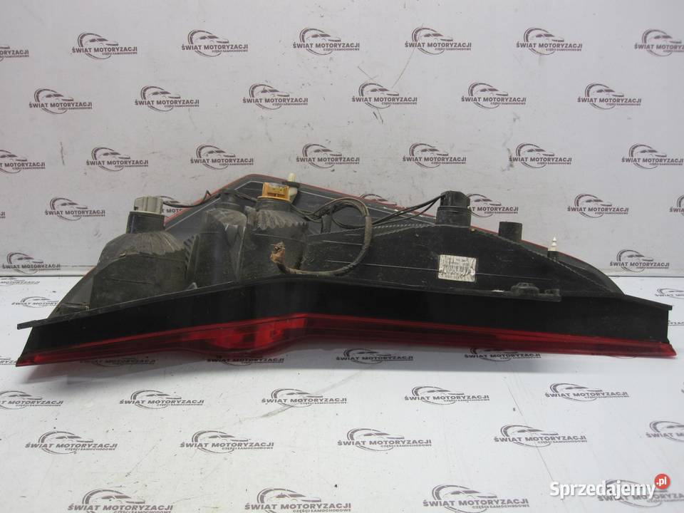 OPEL AGILA B 09r lampa prawa tył 3560352K10 osobowe świętokrzyskie
