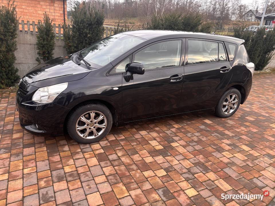 Toyota Verso 16 Benzyna LPG 16V Valvematic 132 Verso