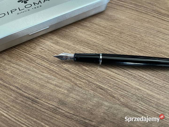 Pióro wieczne Diplomat Traveller Black F stan