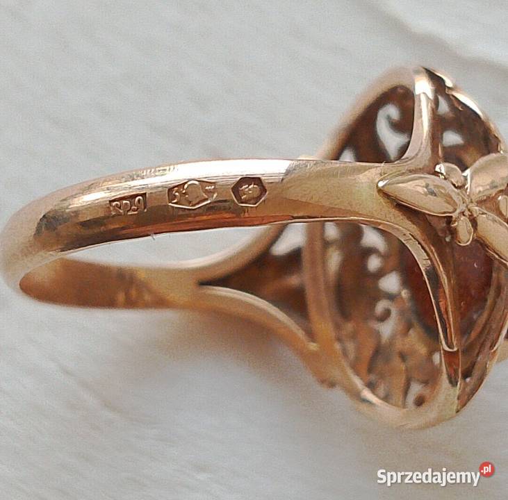 Piękny złoty pierścionek sygnet damski lata 6386 Płoskie