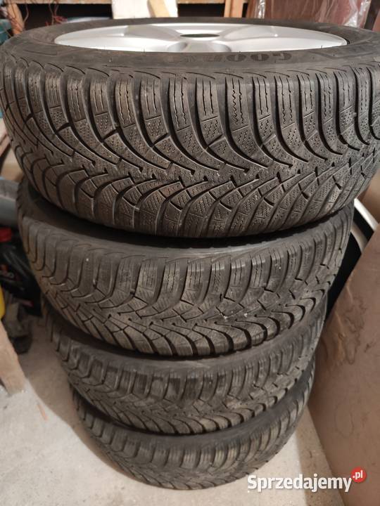 Alufelgi z oponami zimowymi GoodYear UltraGrip łódzkie Pabianice