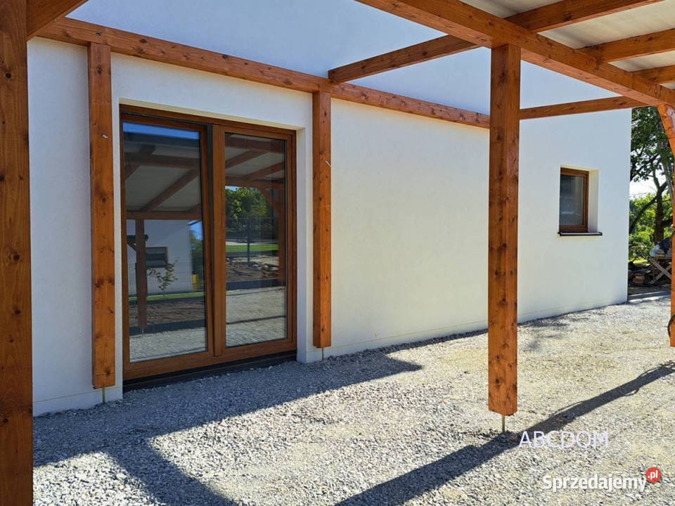 Więckowice 5 pokoiwiata garażowapergola 1 piętro