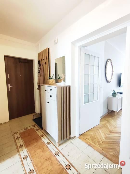 Rakowiecka 2 pokoje kuchnia balkon piwnica telefon Sprzedaż Mieszkania