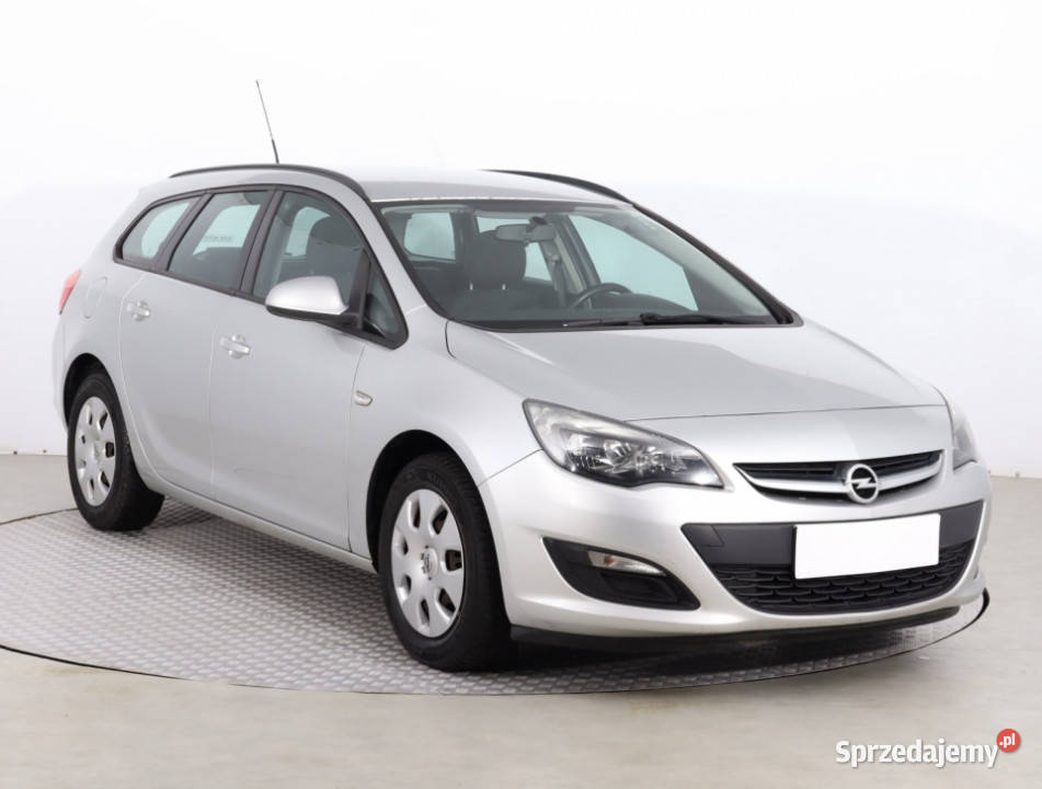 Opel Astra 17 CDTI manualna
