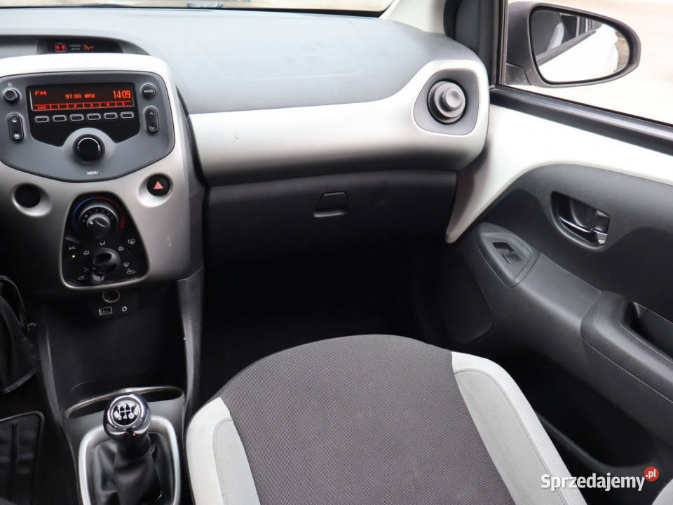 Toyota Aygo 10 VVTi Rok produkcji 2016 śląskie