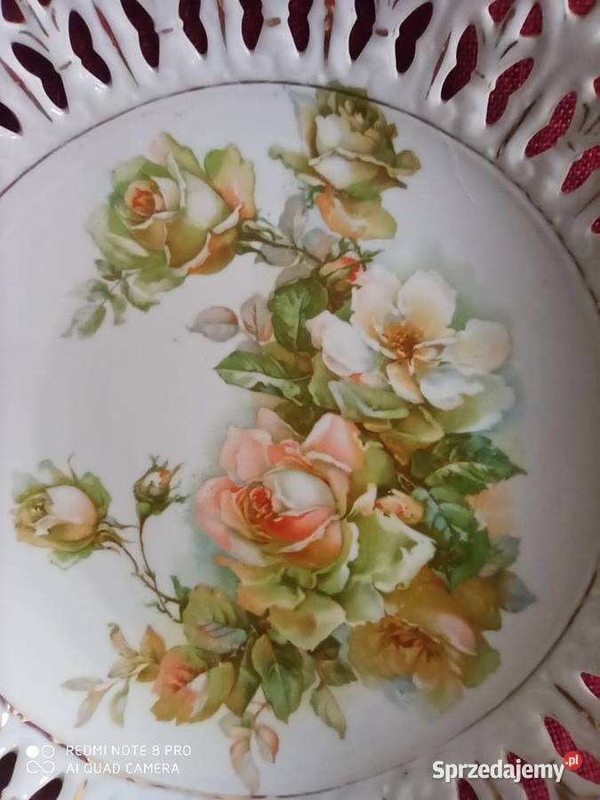 Patera misa z ażurem Herbaciane Róże Biała