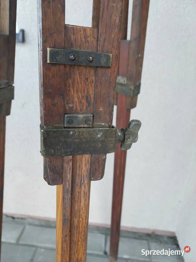 Stary drewniany trójnóg statyw geodezyjny sprzedam