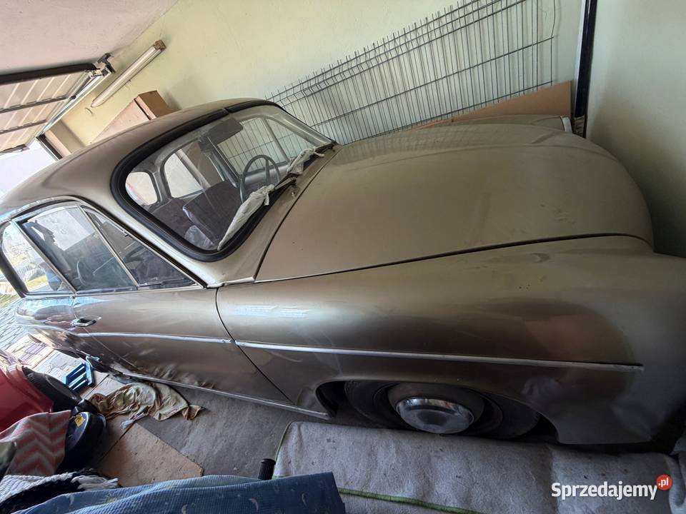 Syrena 105 L 1974r Odrestaurowana 100 oryginale benzyna małopolskie Rzeszotary