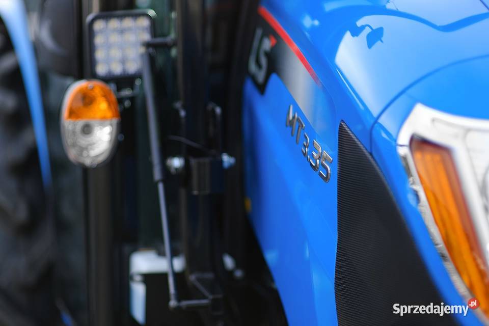 Nowy traktor ciągnik 4x4 35 kabina klimatyzacja Kobiele Wielkie