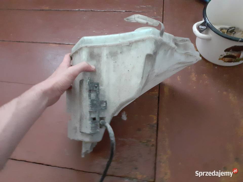 Zbiornik płynu spryskiwaczy pompka BMW E46 320d lubelskie sprzedam