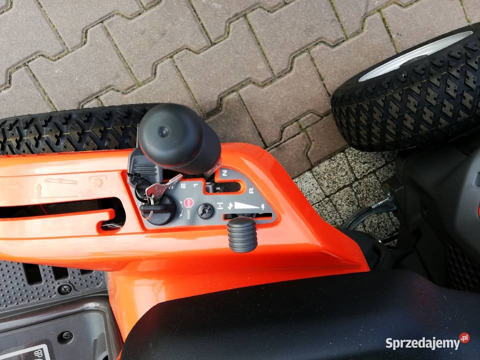 Powystawowy Rider Husqvarna R112C5 z pługiem łódzkie Kobiele Wielkie