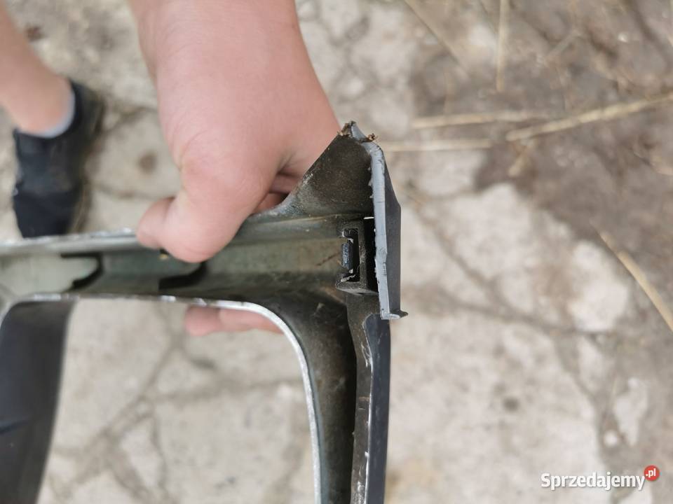 Grill atrapa toyota hilux Międzychód