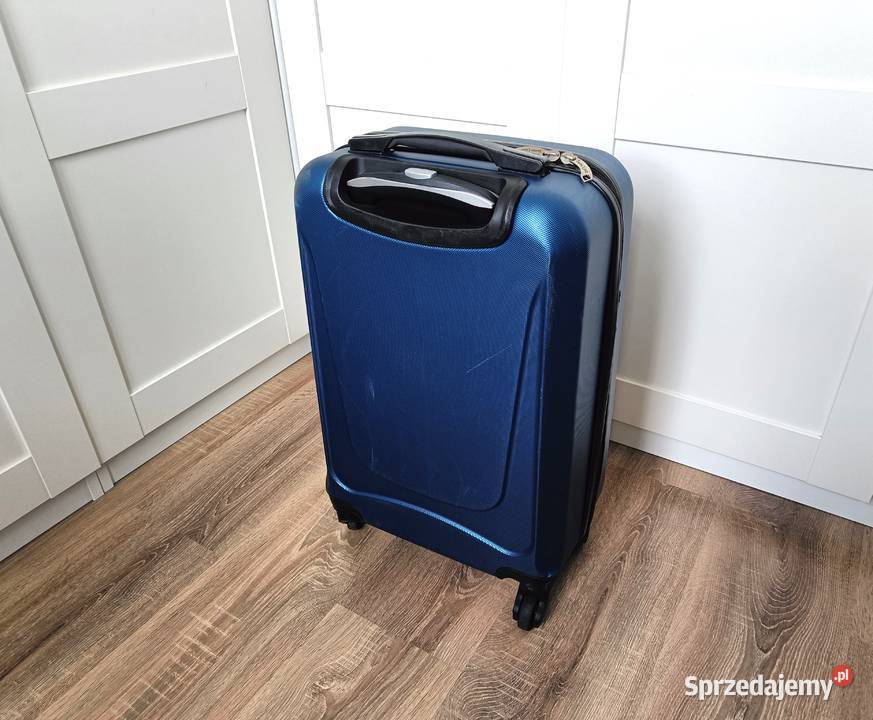 WALIZKA Torba podróżna na kółkach Semi Line Sport i Wypoczynek Brzostek